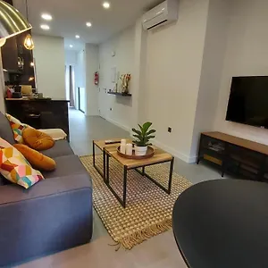 Apartamento Rent4, Málaga